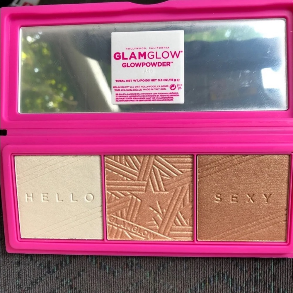 Glamglow glow powder highlight palette